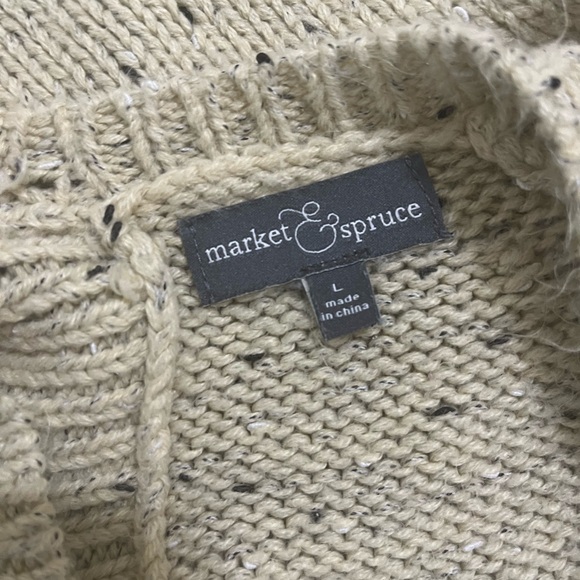 Market & Spruce Cotulla Button Back Sweater - Picture 5 of 8